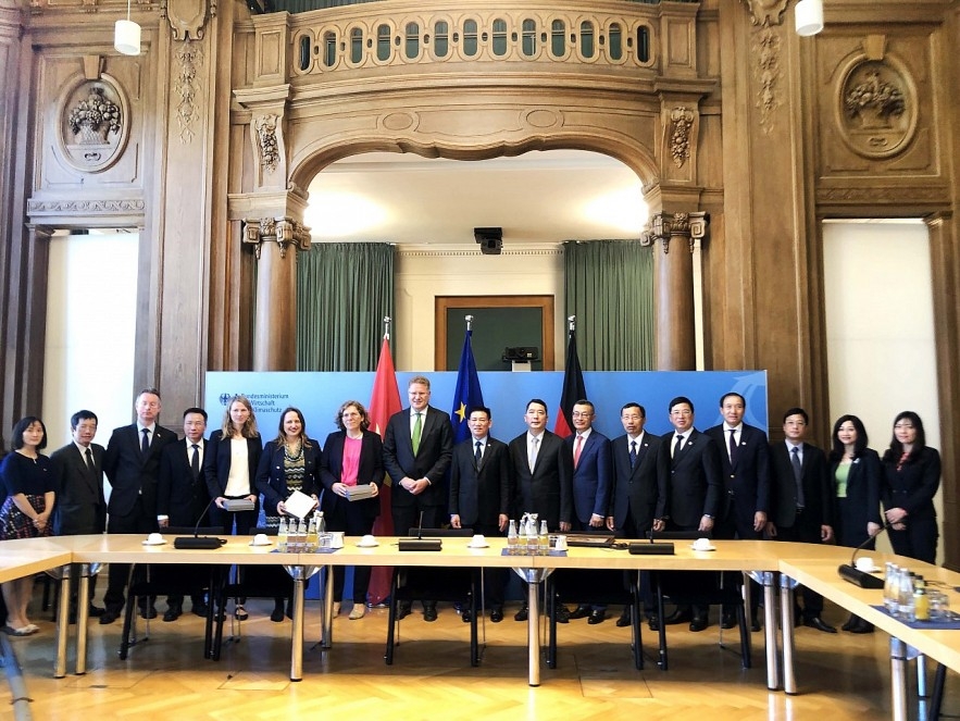 Vietnam, Germany augment financial cooperation